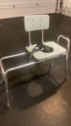 Sliding shower bench