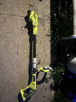 Ryobi 18V ONE+ Cordless Telescoping Power Scrubber