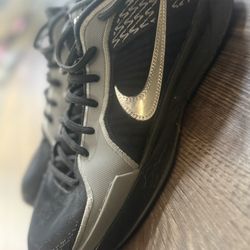 Nike Sabrina Ionescu Women's Basketball Shoes Size 10
