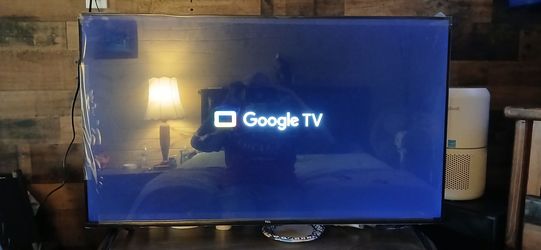 32 inch Google Smart TV.
