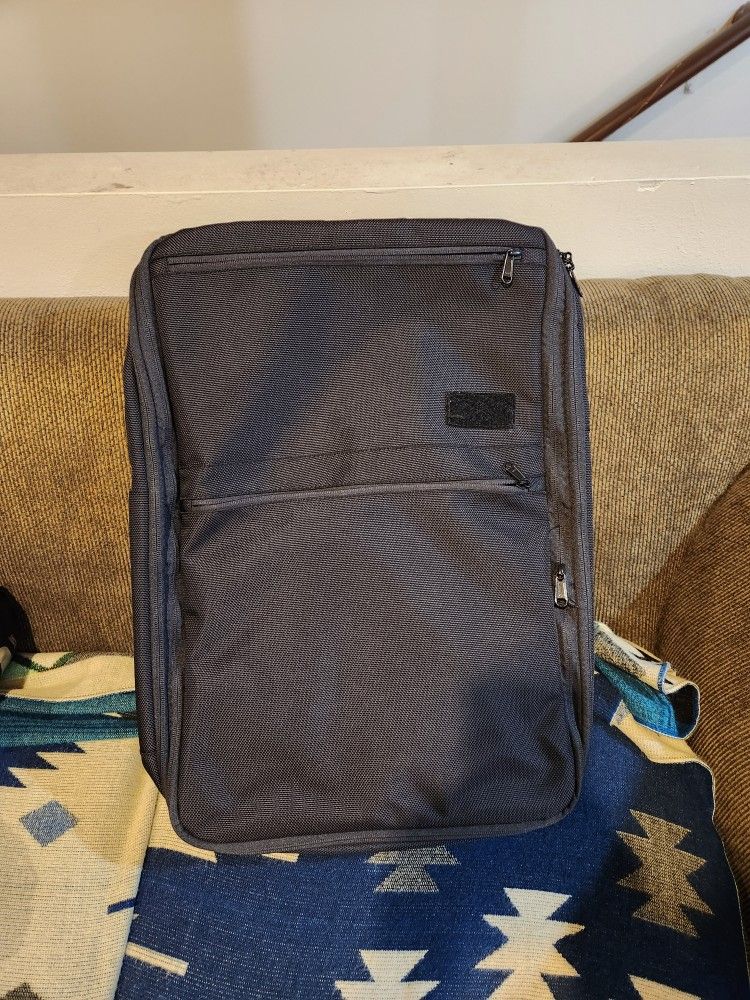 35L travel backpack Standard Luggage Co.