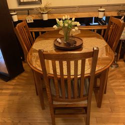 Amish oak table set, six chairs, two inserts, one custom glass top
