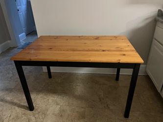 Free Wooden Table