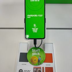 NUEVO! MOTOROLA RAZR 2024