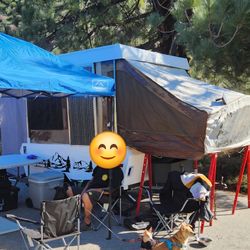 🏕️ Early 80s Jayco Pop-Up Camper (One-Side) – Project – $1200 OBO