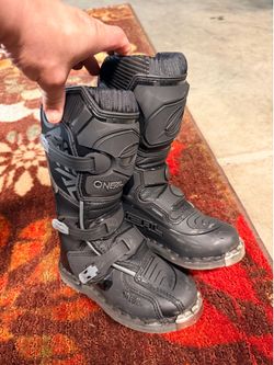 Kids riding gear