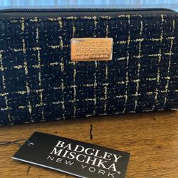 NWT Badgley Mischka New York "Tara" Tweed Zip-Around Wallet