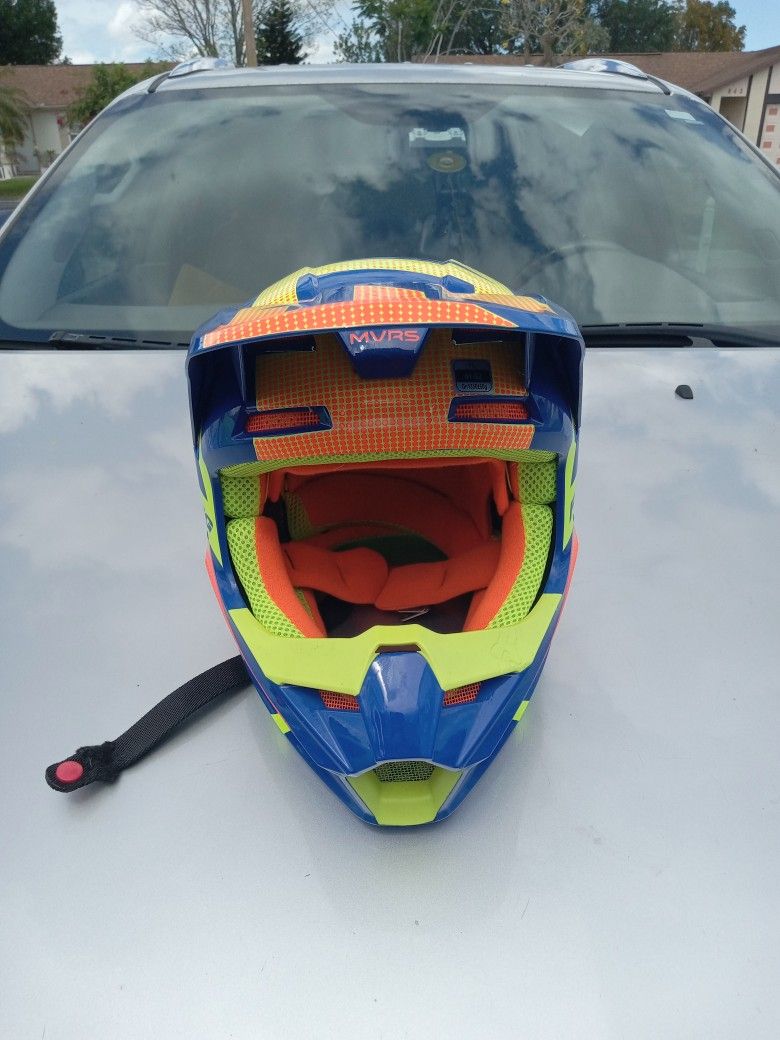 Kids Dirtbike Helmet