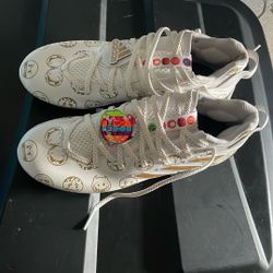 Football Cleats Size 9 