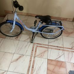 Made In Germany. Kids Bike   Durable Parts And Structured 