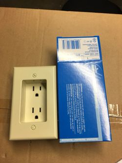 Flush-mount Power outlet.