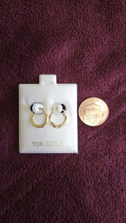 14k yellow solid gold hoop earrings