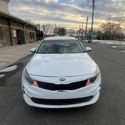 2018 KIA Optima