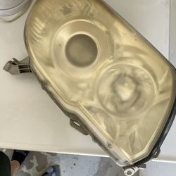 2006-2009 Toyota 4 Runner Passenger Head Light OEM