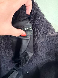 Kenneth Cole New York Black Faux Fur Coat – Size L