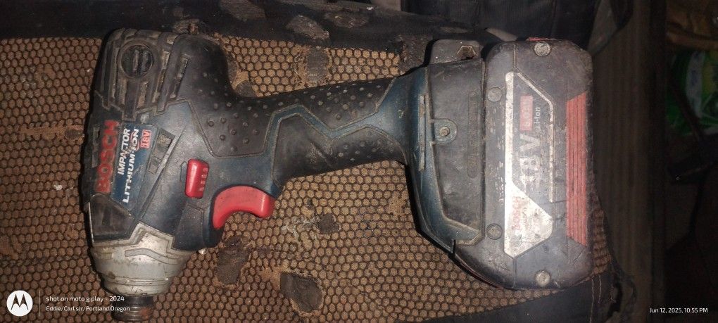 BOSCH/IMPACTOR Lithium lon18V Impact Driver W/Battery