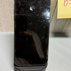 Apple iPhone 11 – 64GB (Unlocked)