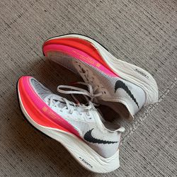 Women’s Nike ZoomX vaporfly Next Rawdacious