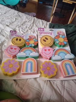 Groovy sponges