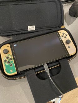 Nintendo Switch OLED Zelda Edition