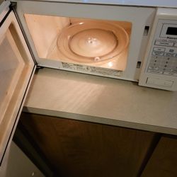 Kenmore Microwave