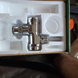 Manual Flush Valve