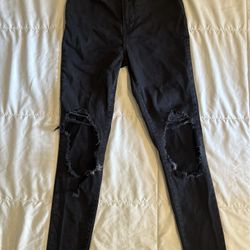 Women’s Black Levi’s Pants