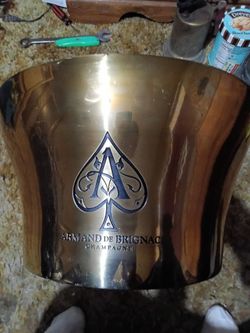 Xtra Large ARMAND DE BRIGNAC CHAMPAGNE Server