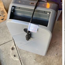 AC Unit, Perfect Condition!