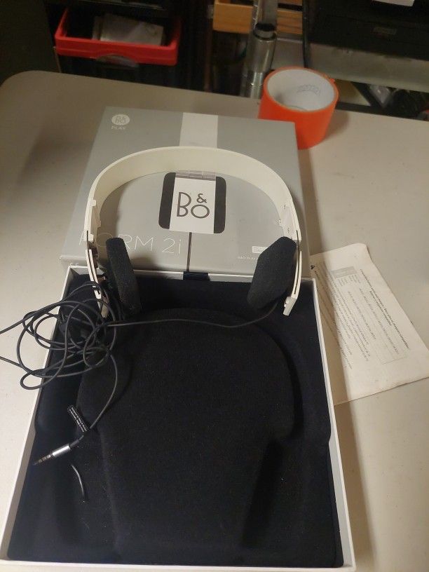 Bang And Olufsen Form 2i Wired Headphones