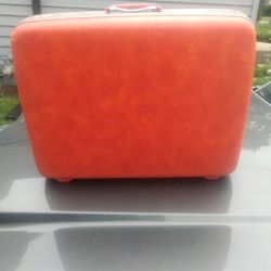 Samsonite suitcase 