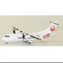 Model Airplane; Japan Air Commuter 