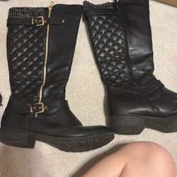 Black Boots