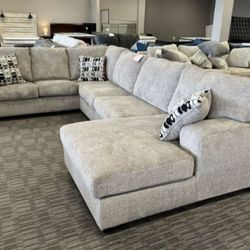 Brand New Ashley Couch Ballinasloe Platinum Oversized Sectional 