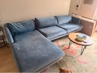 Couch with chaise