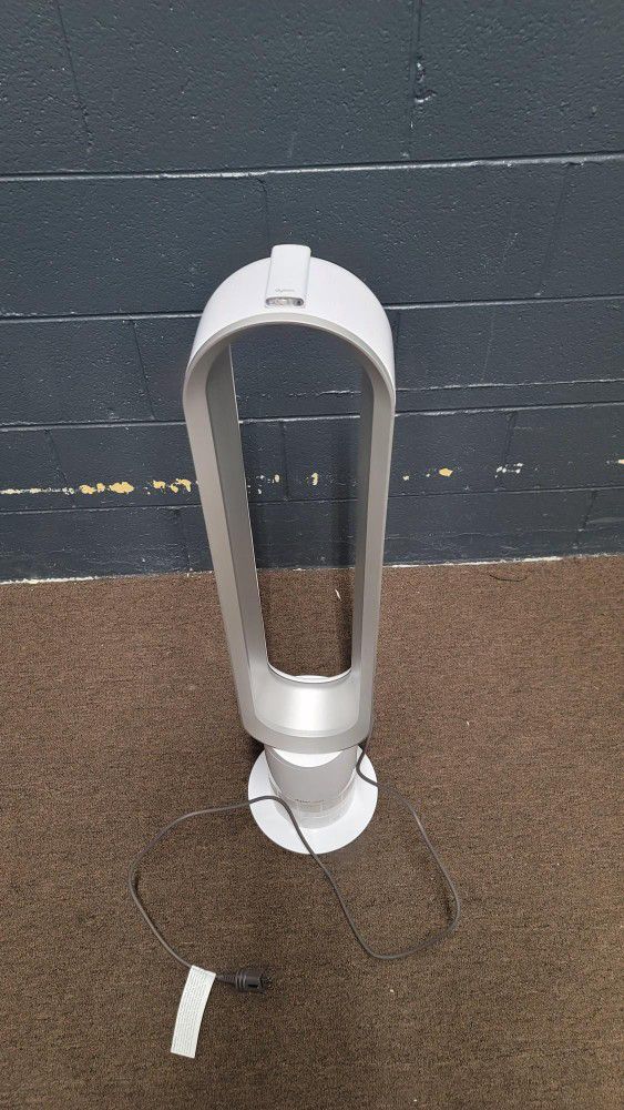 dyson cool AM07 air multiplier tower fan with remote like new