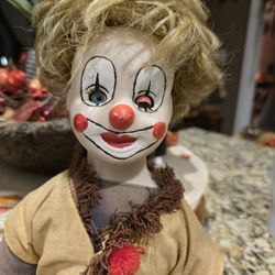 18-in Ceramic Clown