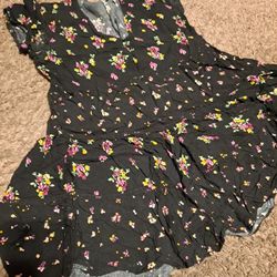 Girls Wild Fable Black Flower Dress Size Small-$5.00