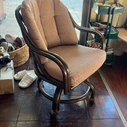 Rolling Dining Or Office Chair