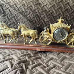 Vintage 1940’s  United Horse Carriage Clock