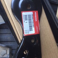 2013 Accord Support Bracket 