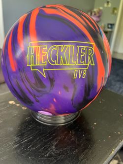 14LB DV8 Heckler Bowling Ball