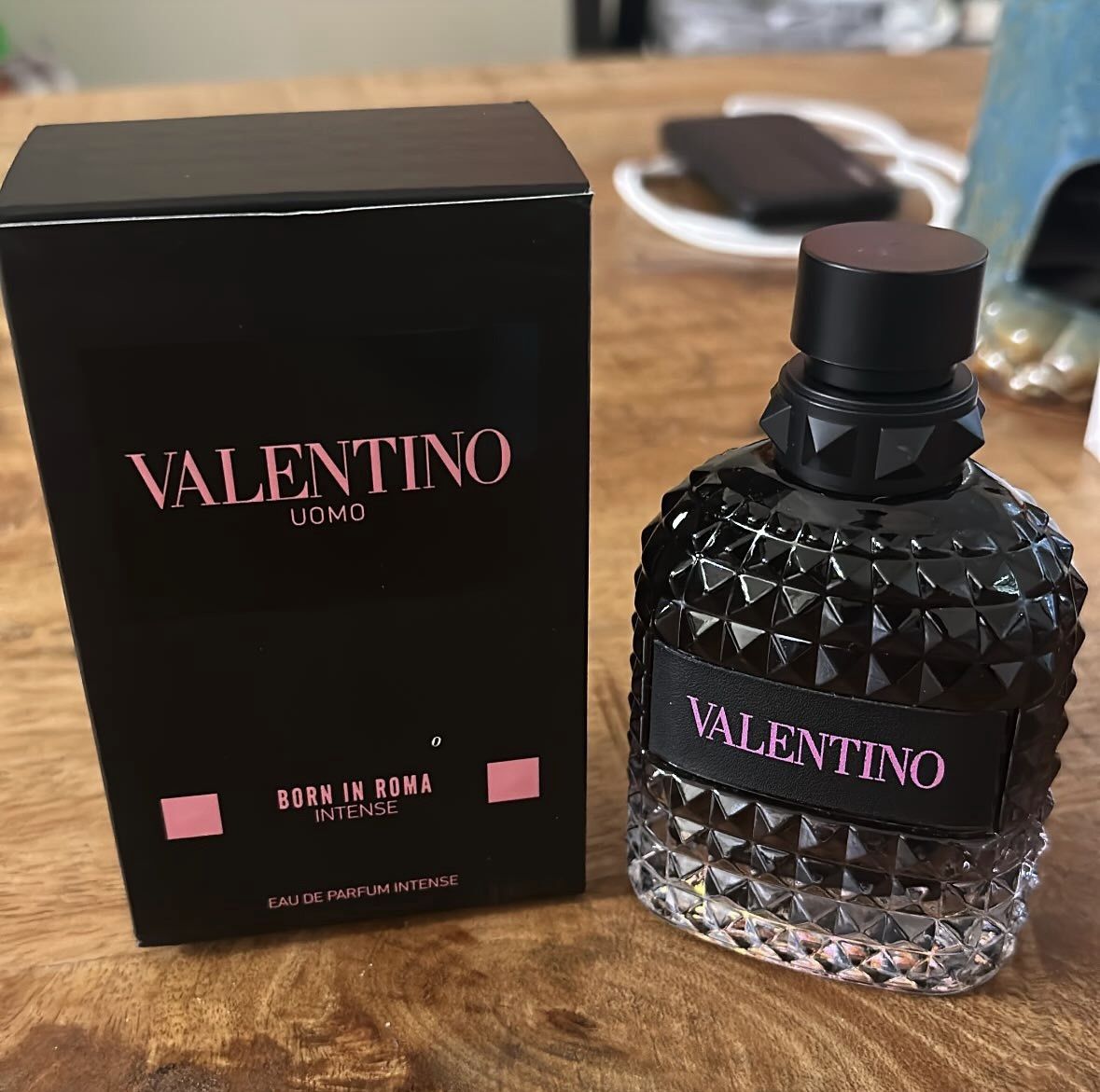 Valentino Uomo Born In Roma