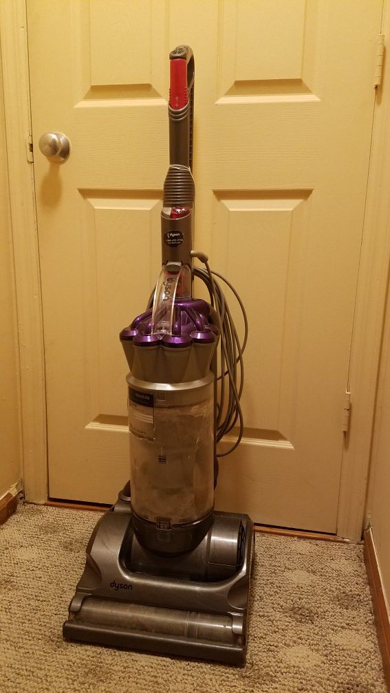 Dyson DC7 Vacuum