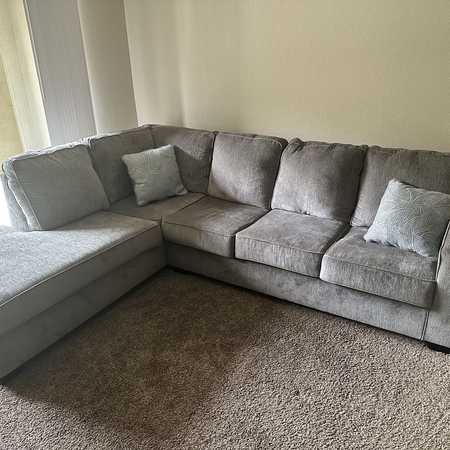 NEW Ashley Furniture! Must Sell!$600