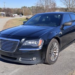 2013 Chrysler 300 Varvatos 