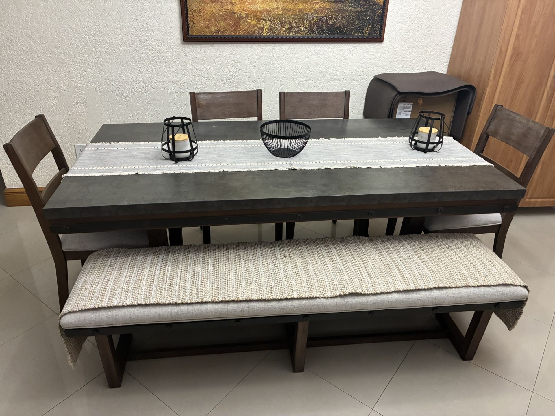 dining table
