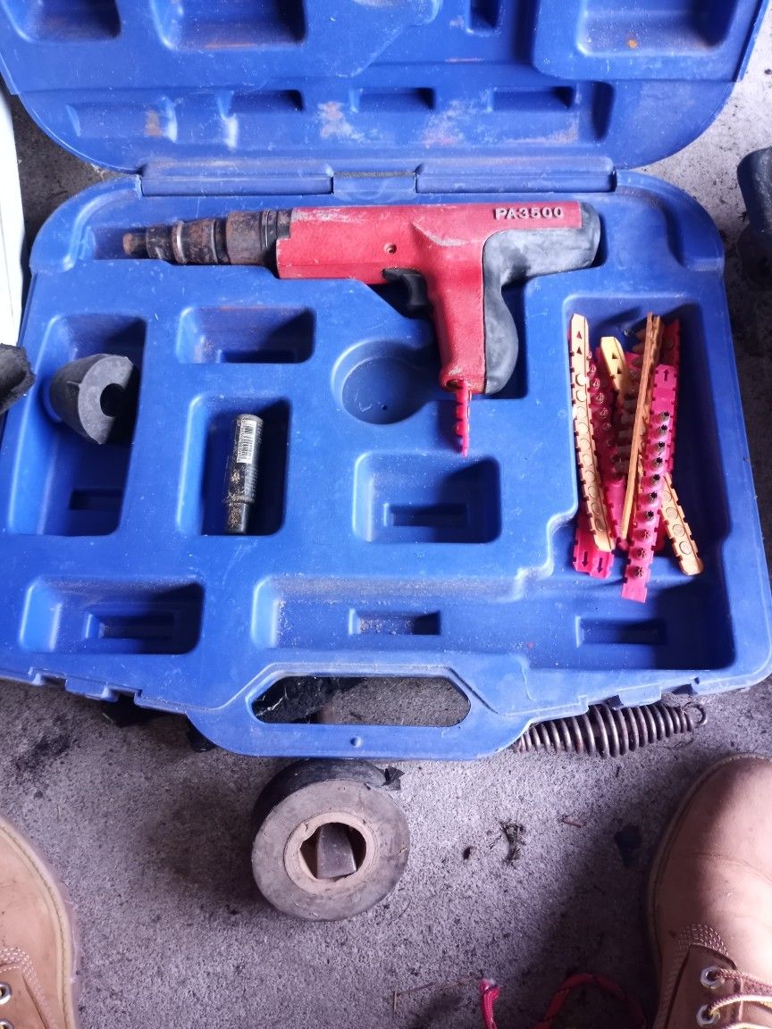 Concrete Nail Gun