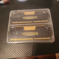 Corsair Vengance Pro Series RAM 16b (2 8x DDR3)