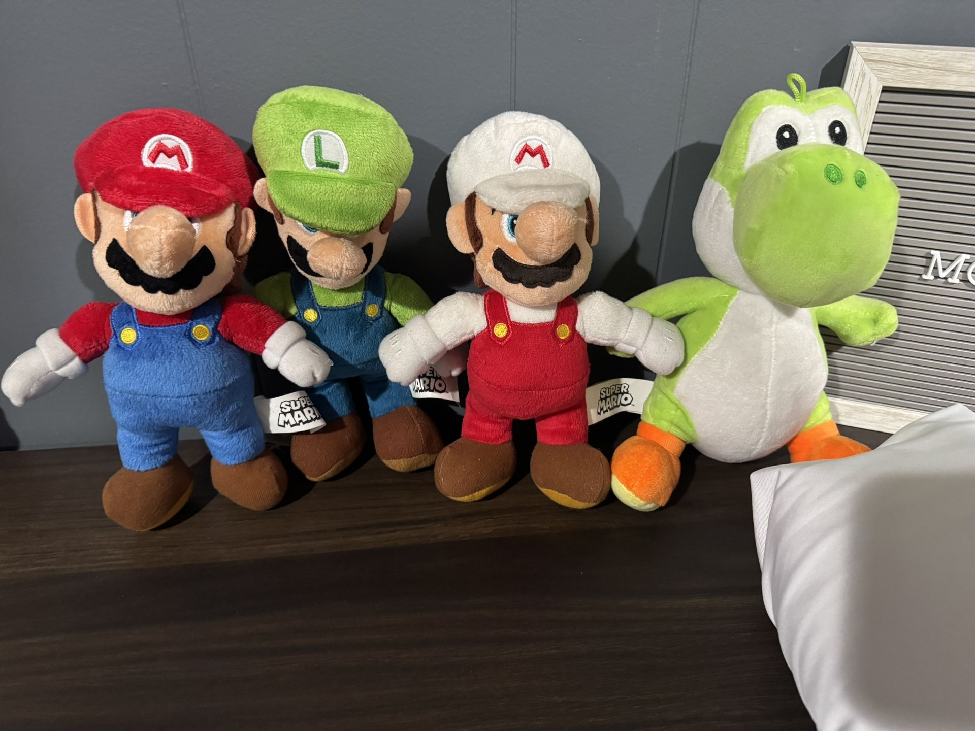 Mario Plushie Set 